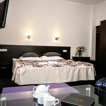 Nocleg ze śniadaniem Evotel